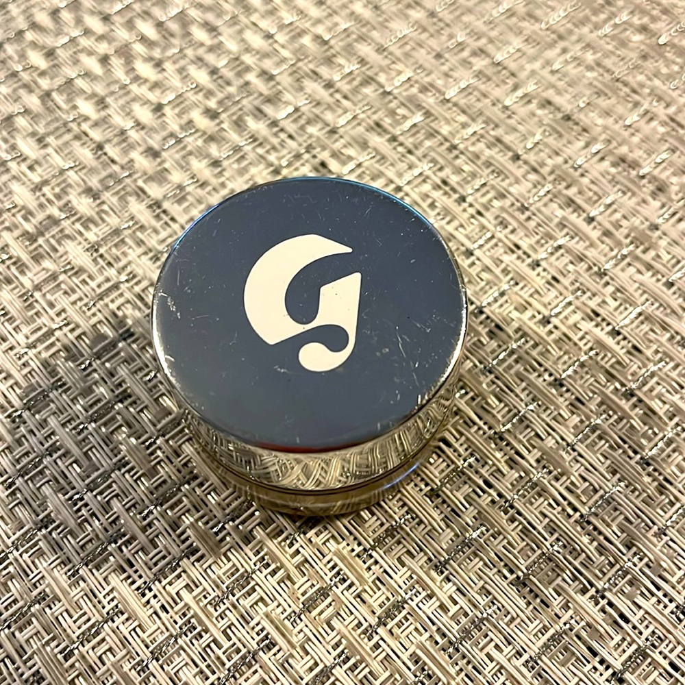 Glossier Stretch Concealer, G10